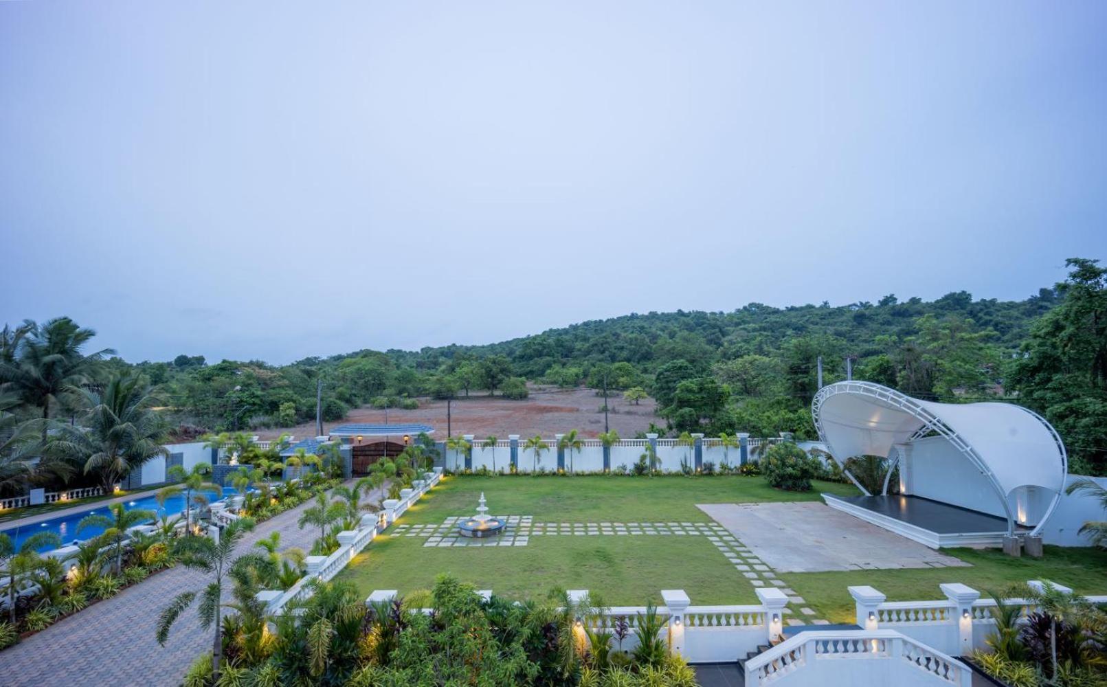 Valley Meadows Villa Bardez Esterno foto